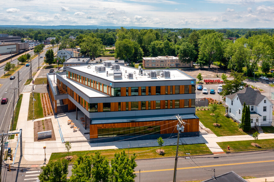 361 Main St, East Hartford, CT for rent - Aerial - Image 2 of 8