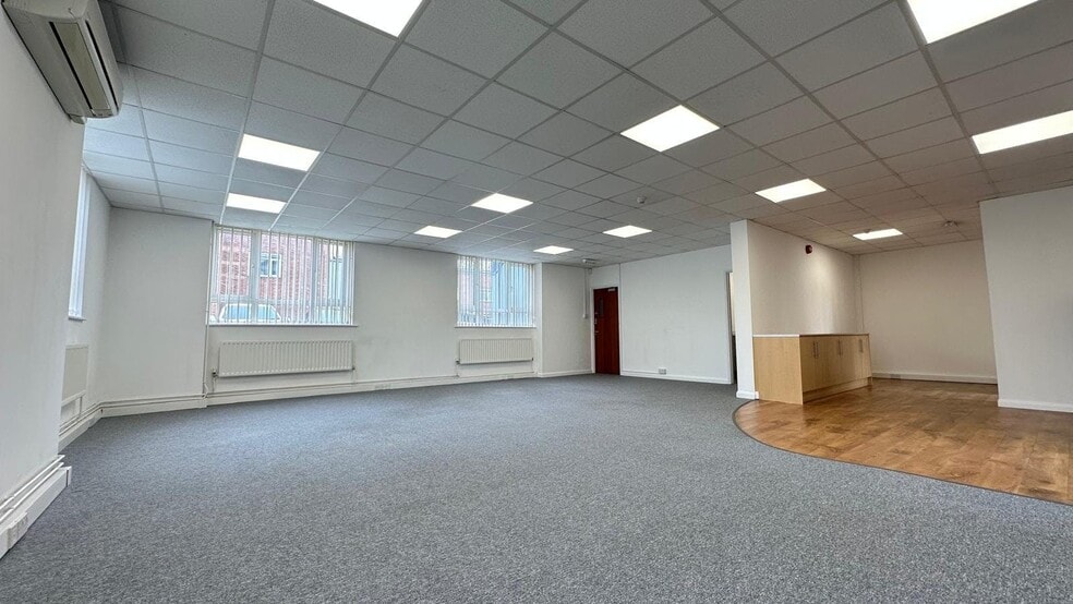 Budbrooke Rd, Warwick to rent - Building Photo - Image 3 of 26