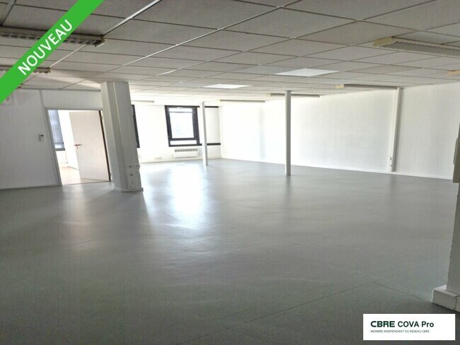 Location Bureaux 135 m²