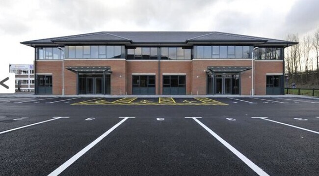 More details for 7-9 Earls Ct, Grangemouth - Office to Rent