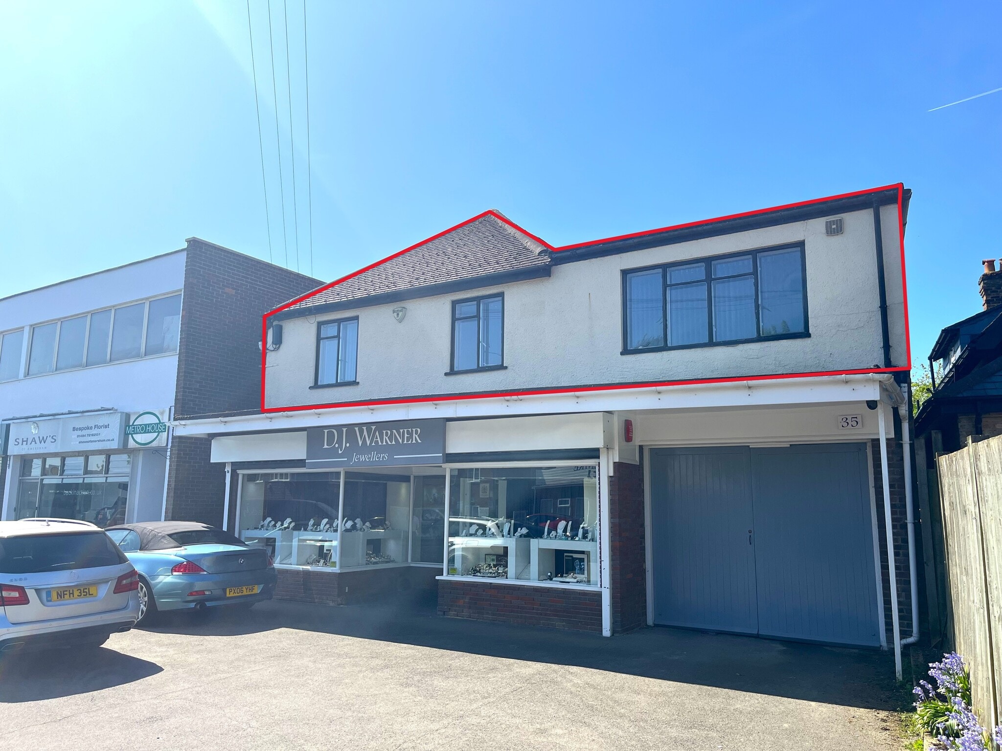 35 Woodside Rd, Amersham to rent Building Photo- Image 1 of 4