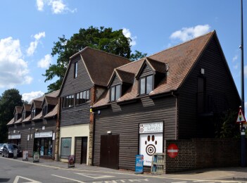 Stratton Way, Abingdon for sale - Primary Photo - Image 1 of 1