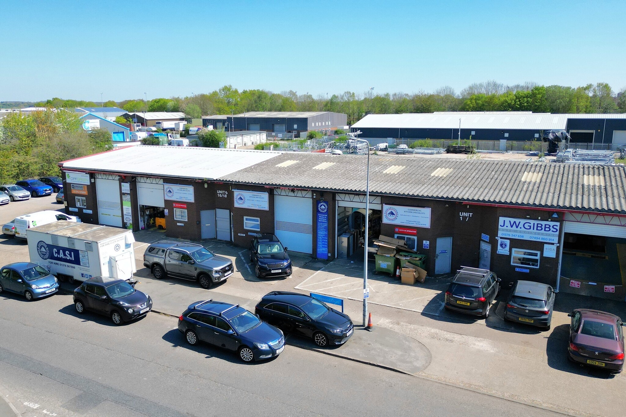 Springwood Dr, Braintree to rent Building Photo- Image 1 of 5