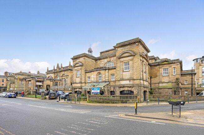 More details for Crescent Rd, Harrogate - Retail to Rent
