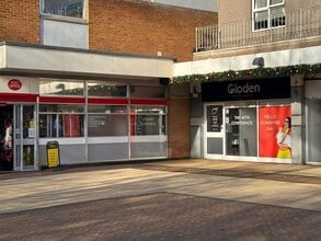 North Walk, Yate to rent Building Photo- Image 2 of 2