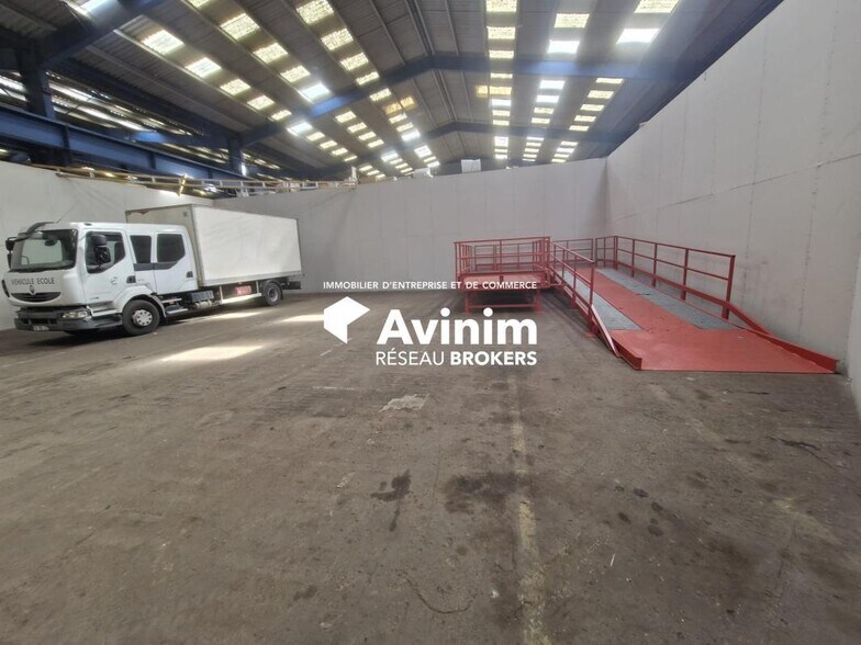 Industrial in Mitry Mory to rent - Interior Photo - Image 3 of 4