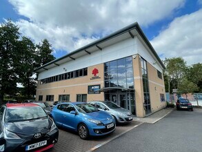 Daten Ave, Warrington to rent Building Photo- Image 2 of 2