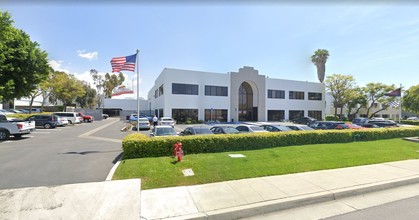 3 Studebaker, Irvine, CA for sale Primary Photo- Image 1 of 2