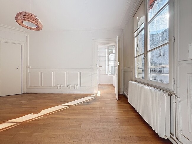 Location Bureaux 120 m²
