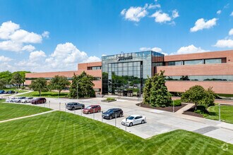 12500 I St, Omaha, NE for rent Building Photo- Image 1 of 17