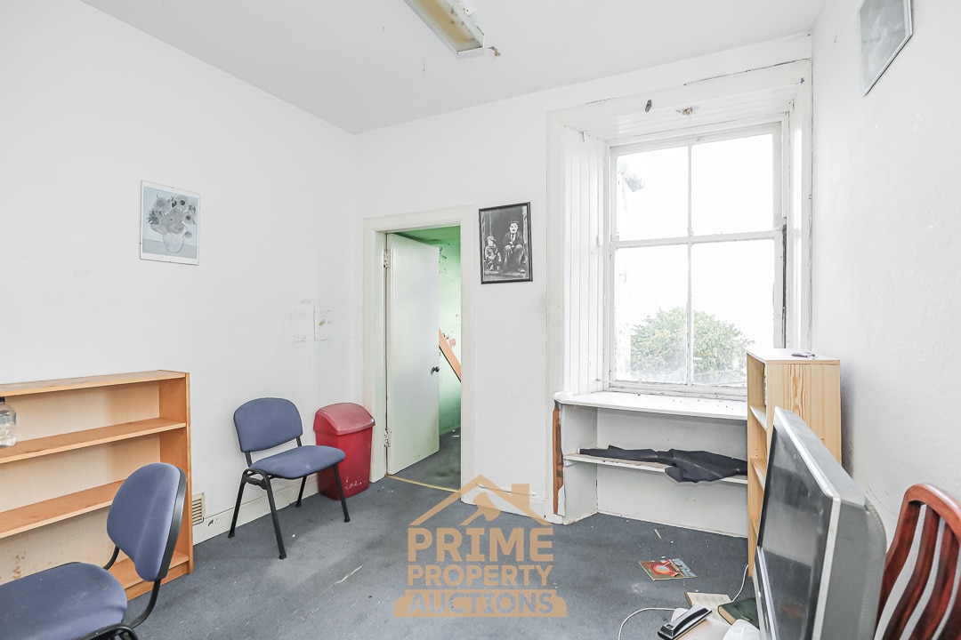 212-216 High St, Kirkcaldy for sale Building Photo- Image 1 of 16