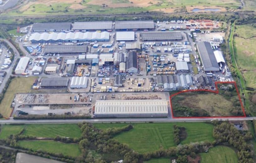 Chittening Road Rd, Avonmouth to rent - Primary Photo - Image 1 of 1