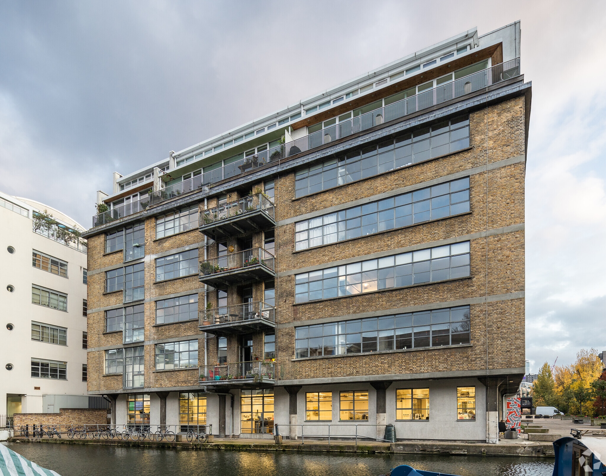 31-41 Wenlock Rd, London for sale Primary Photo- Image 1 of 34