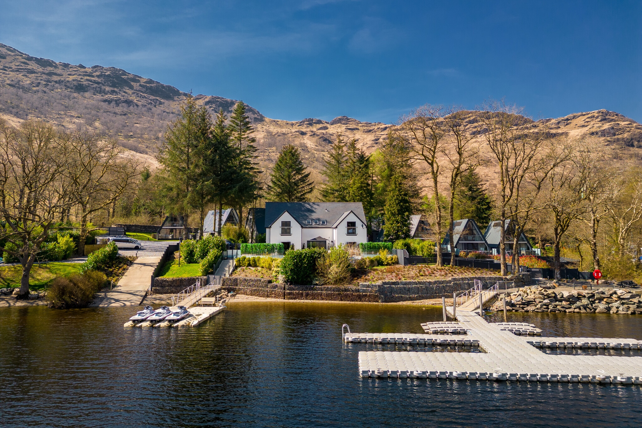 Loch Lomond, Arrochar for sale Primary Photo- Image 1 of 1