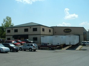 1030 Vista Dr, Dalton, GA for sale Building Photo- Image 1 of 1