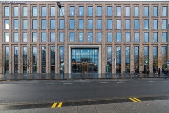 Brunel Way, Slough to rent Interior Photo- Image 2 of 10