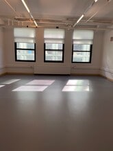 131 Varick St, New York, NY to rent Building Photo- Image 2 of 4
