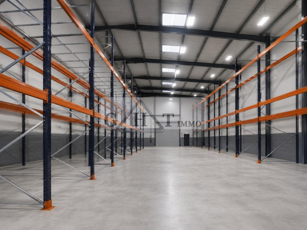 Industrial in Creil for sale Interior Photo- Image 1 of 4