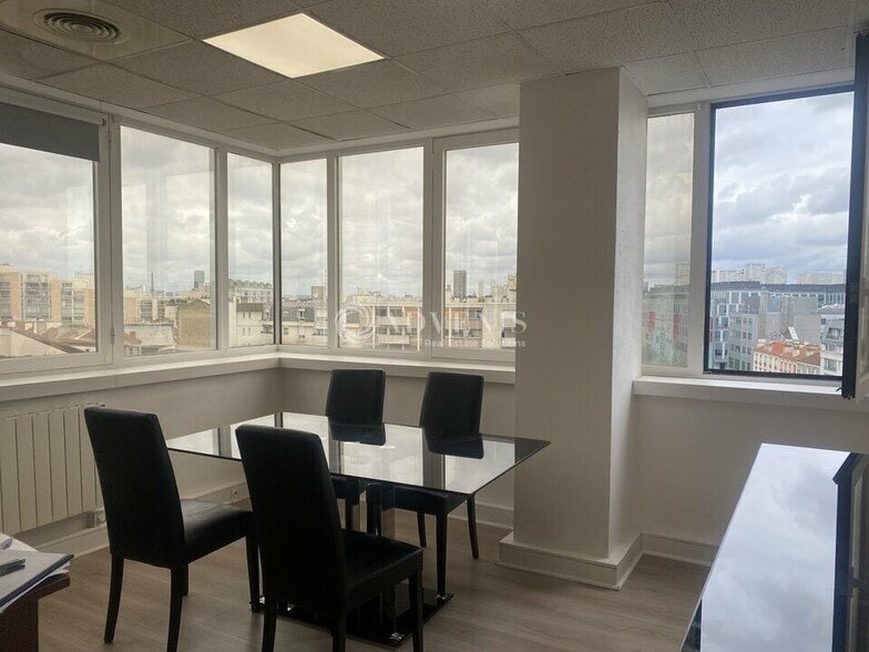 108 Avenue De Fontainebleau, Le Kremlin-Bicêtre to rent - Interior Photo - Image 2 of 8