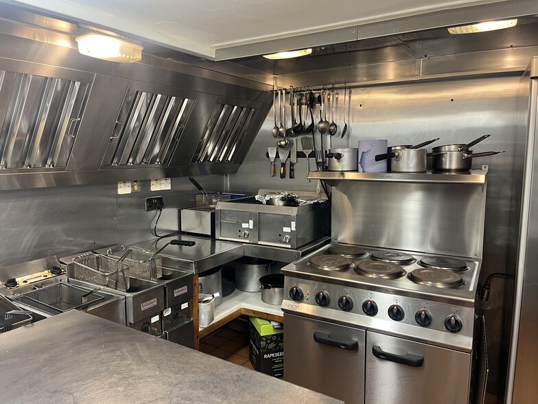 Greenside Rd, Penrith to rent - Building Photo - Image 3 of 9