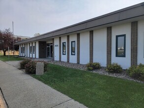 4023 State St, Bismarck, ND for rent Building Photo- Image 1 of 14