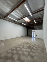 1972-1996 W Del Amo Blvd, Torrance, CA to rent Interior Photo- Image 1 of 10