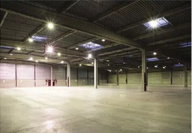 84 Rue Charles Michels, Saint-Denis to rent - Building Photo - Image 3 of 5