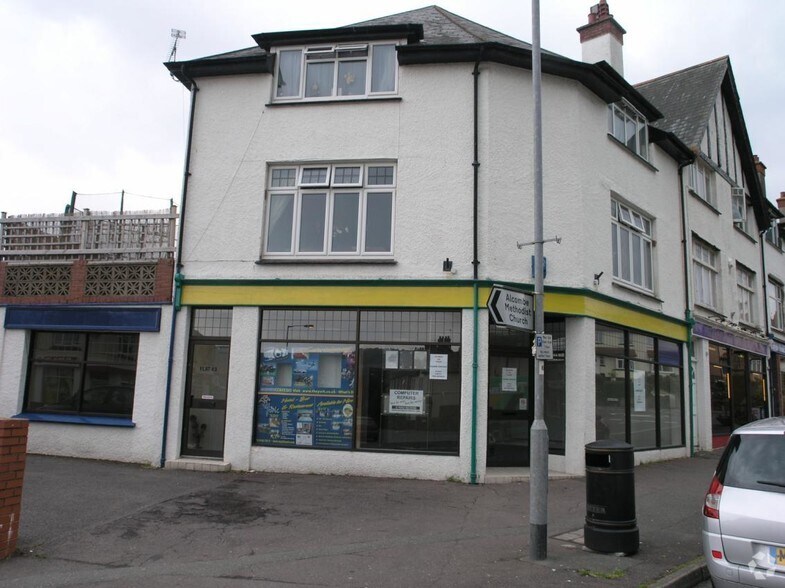 43 Alcombe Rd, Minehead for sale - Primary Photo - Image 1 of 1