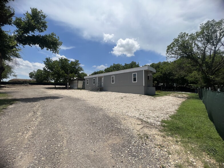 6000 Us Highway 183 S, Austin, TX for rent - Building Photo - Image 1 of 7