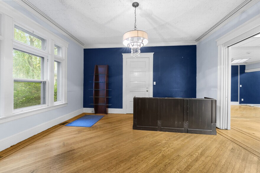 21-25 Grove Ave, Verona, NJ for rent - Building Photo - Image 3 of 34