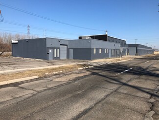 More details for 880 W Jefferson Ave, Trenton, MI - Industrial for Rent