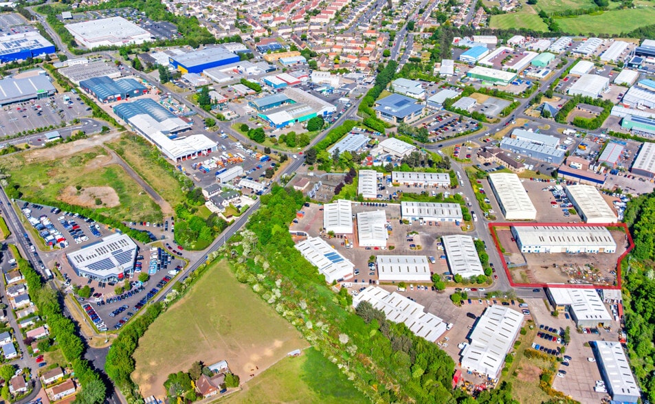 Dryden Park, Loanhead to rent - Building Photo - Image 2 of 11