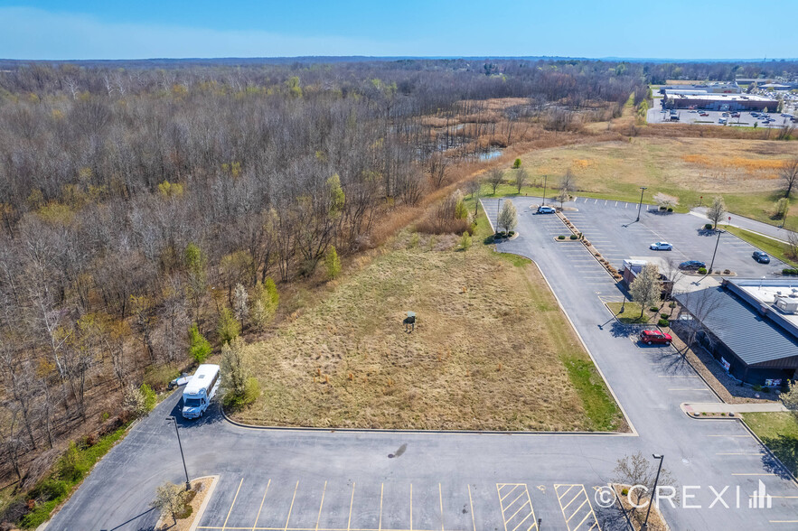 1445 E Main St, Carbondale, IL for sale - Primary Photo - Image 1 of 6