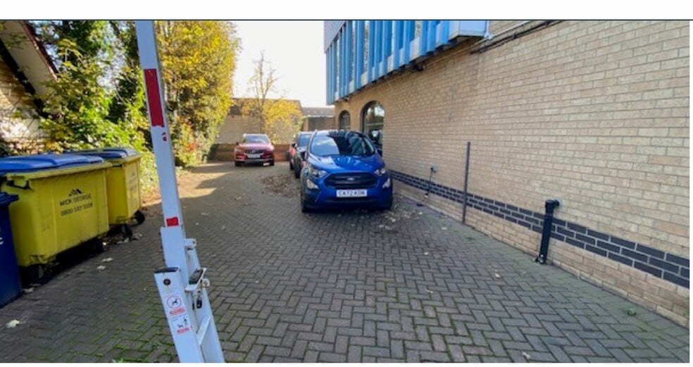 Orchard Ln, Huntingdon for sale - Building Photo - Image 3 of 10
