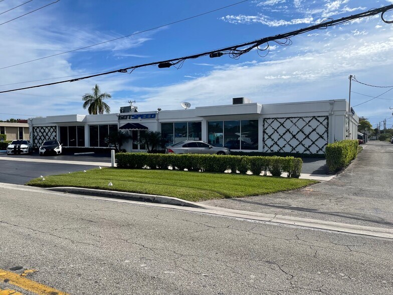 2400 N Florida Mango Rd West Palm Beach, FL for Sale UK