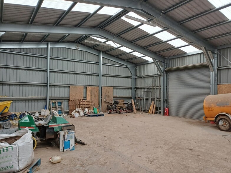 Legbrannock Rd, Motherwell to rent - Building Photo - Image 3 of 5