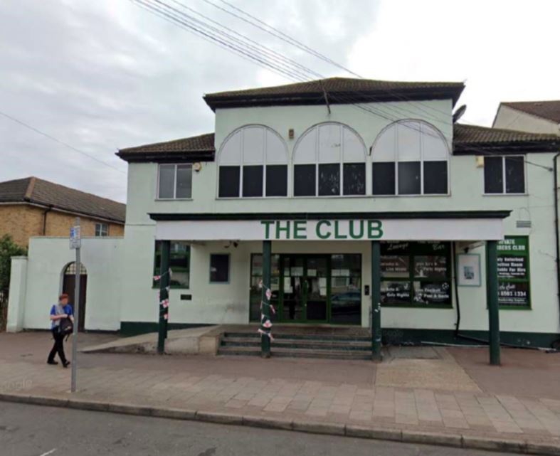 121 Broad St, Dagenham RM10 9HP UK