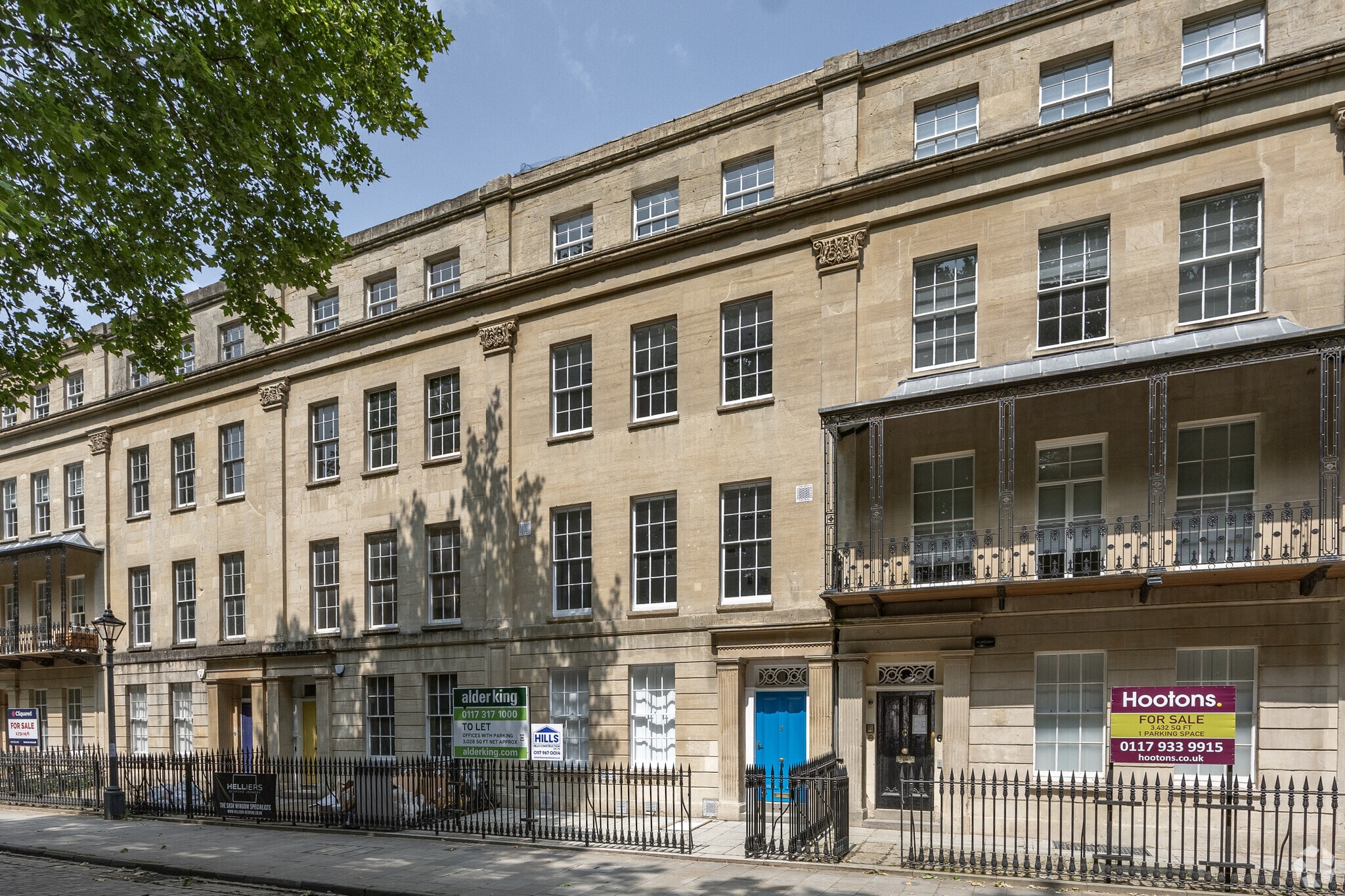 5 Queen Sq, Bristol to rent Primary Photo- Image 1 of 4