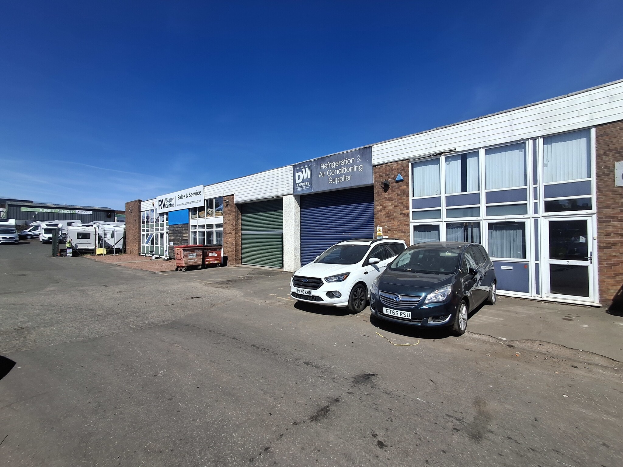Liggat Syke Pl, Broxburn to rent Building Photo- Image 1 of 9