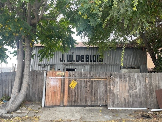 5708 & 5678 Cherry Avenue, Long Beach portfolio of 2 properties for sale on LoopNet.co.uk - Building Photo - Image 3 of 6