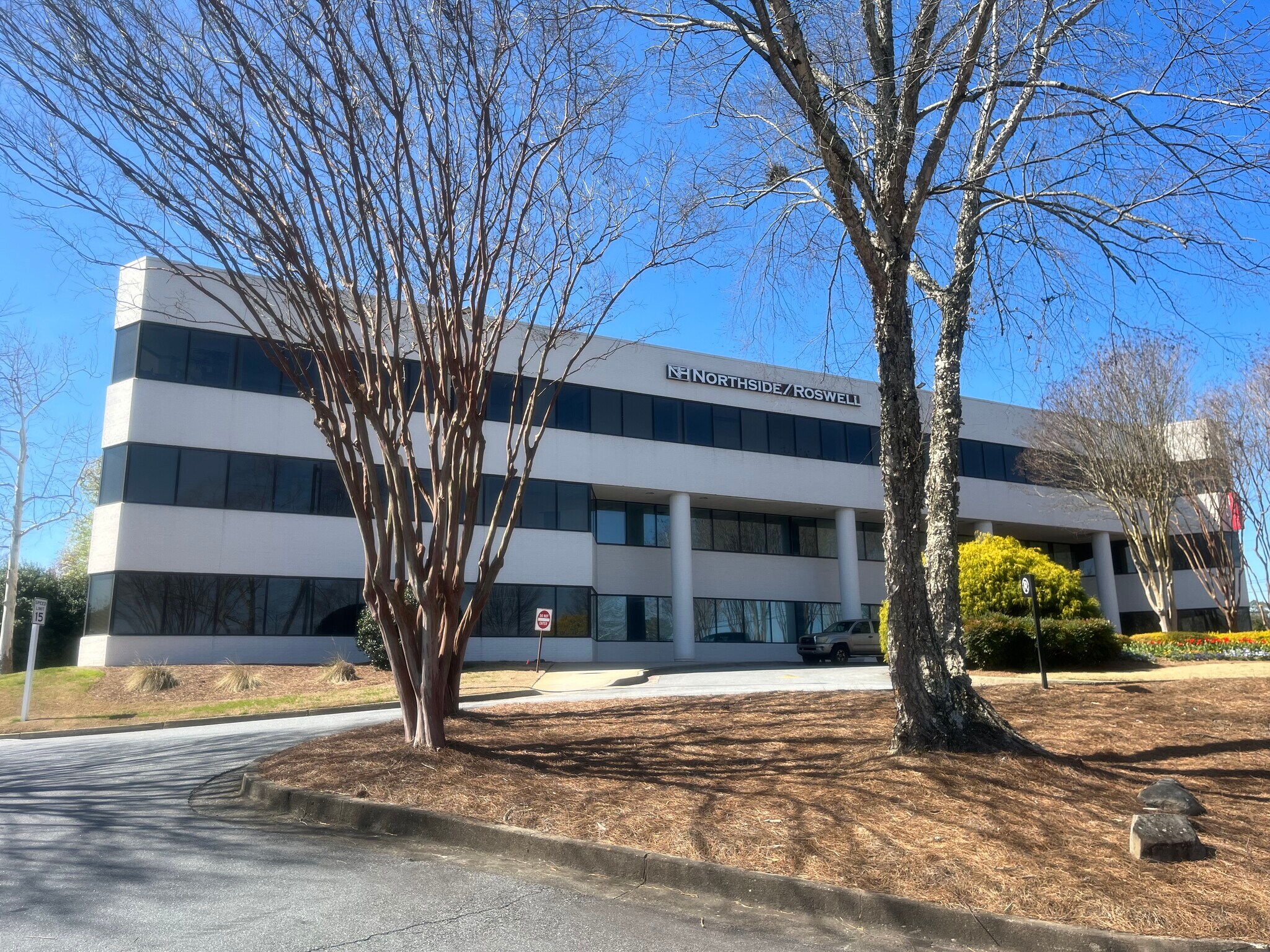 11685 Alpharetta Hwy, Roswell, GA to rent Building Photo- Image 1 of 7