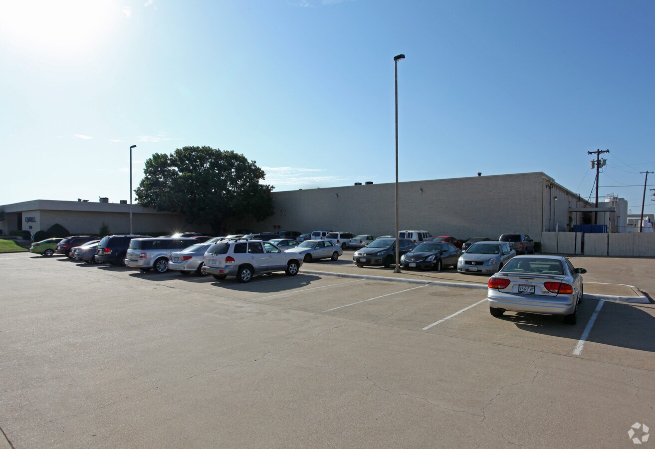 2900 W Kingsley Rd, Garland 75041