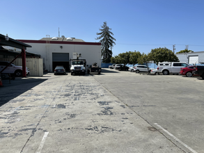 2337 American Ave, Hayward, CA for rent Building Photo- Image 1 of 5