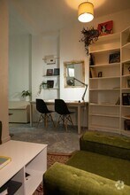 Calle Abejuela, 17, Madrid, Madrid to rent Interior Photo- Image 2 of 11