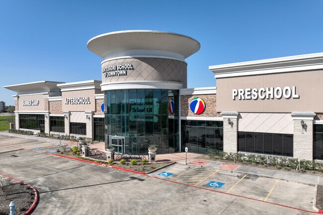 More details for 6025 Highway 6 N, Houston, TX - Office / Retail to Rent