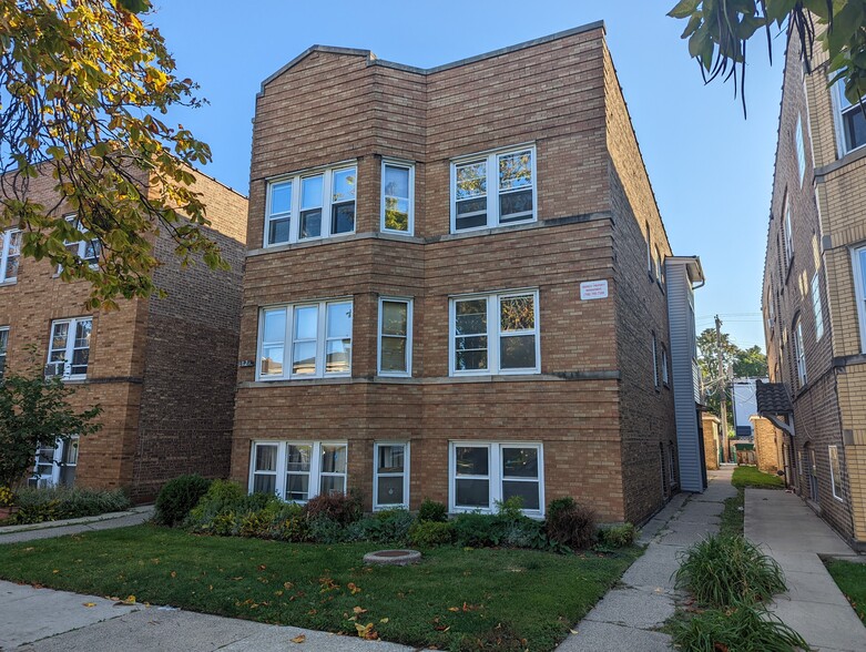 1925 Euclid Ave, Berwyn, IL for sale - Building Photo - Image 1 of 1