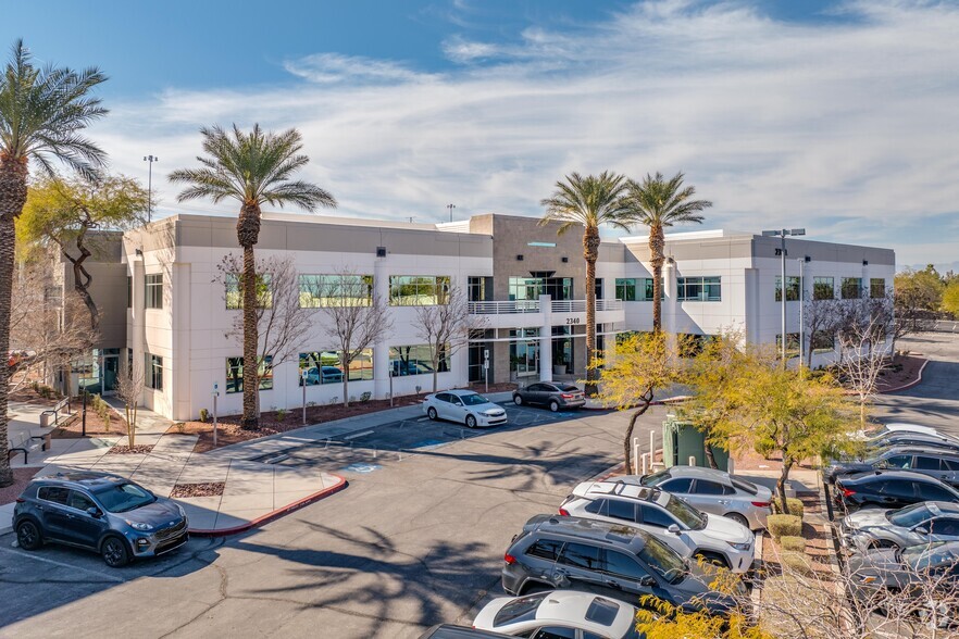 2340 Corporate Cir, Henderson, NV for sale - Building Photo - Image 2 of 5