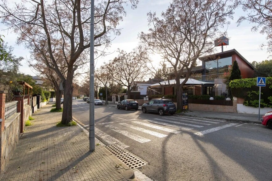 Carrer Can Barata, 8, Sant Cugat del Vallès, Barcelona for sale - Building Photo - Image 3 of 41