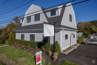 985 Aquidneck Ave, Middletown, RI for sale Primary Photo- Image 1 of 1