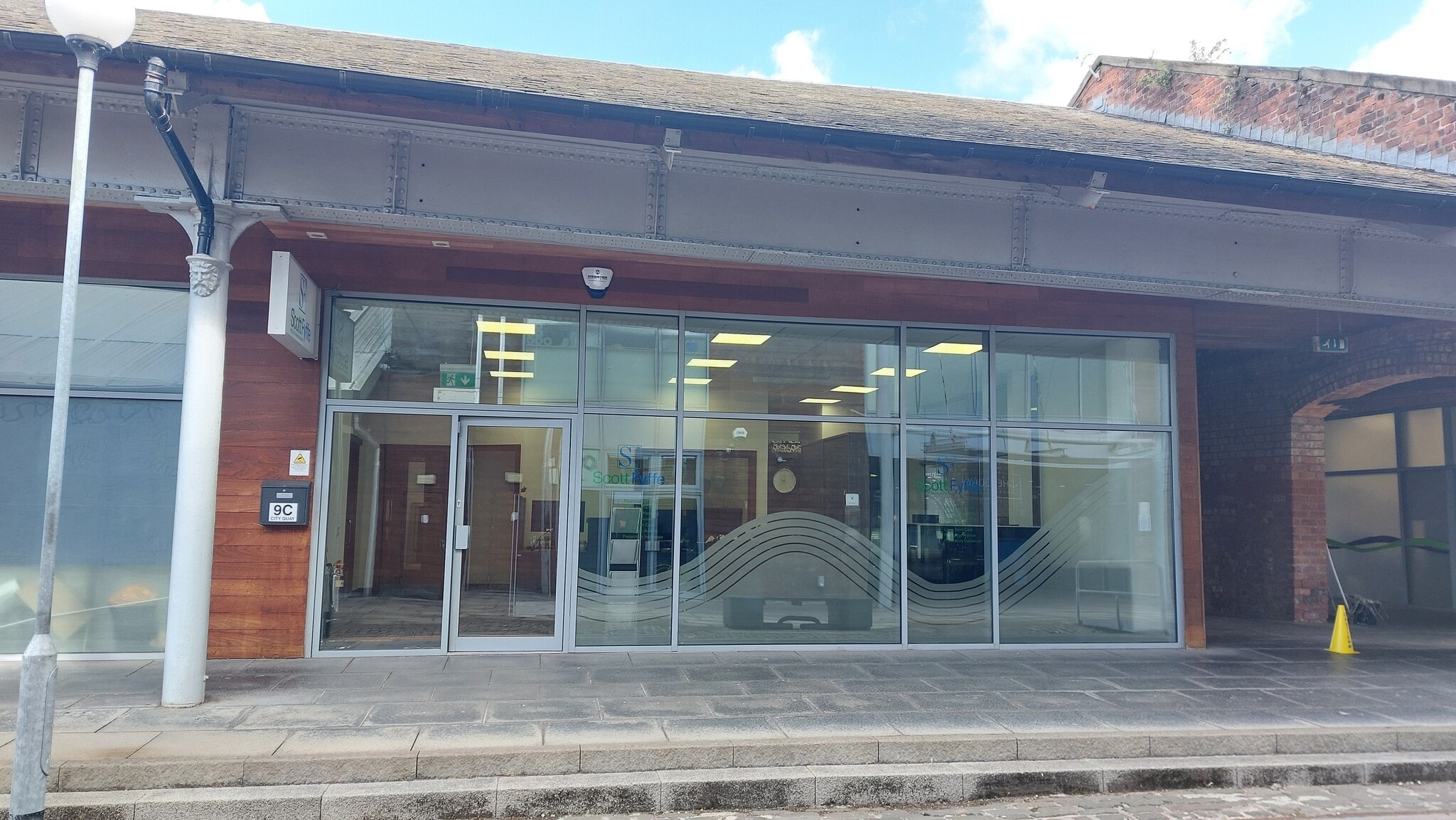 Camperdown St, Dundee to rent Building Photo- Image 1 of 27